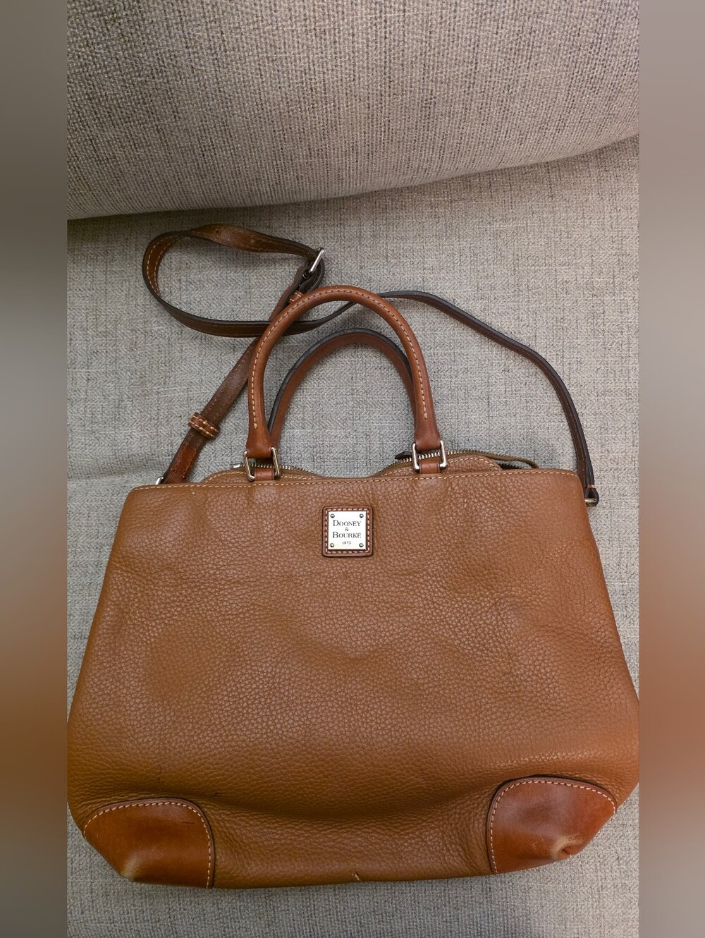 Dooney & Bourke Willa Zip Satchel Large Leather Bag Tote